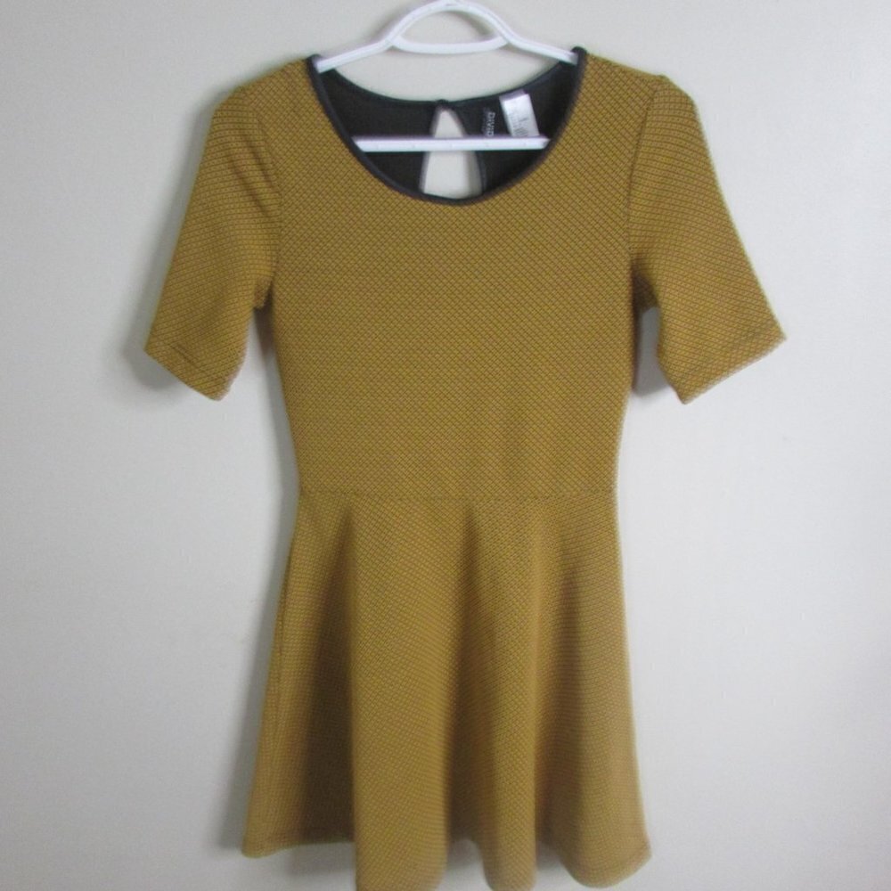 Divided Dress 4 Gold Black Skater Style - Picture 2 of 9